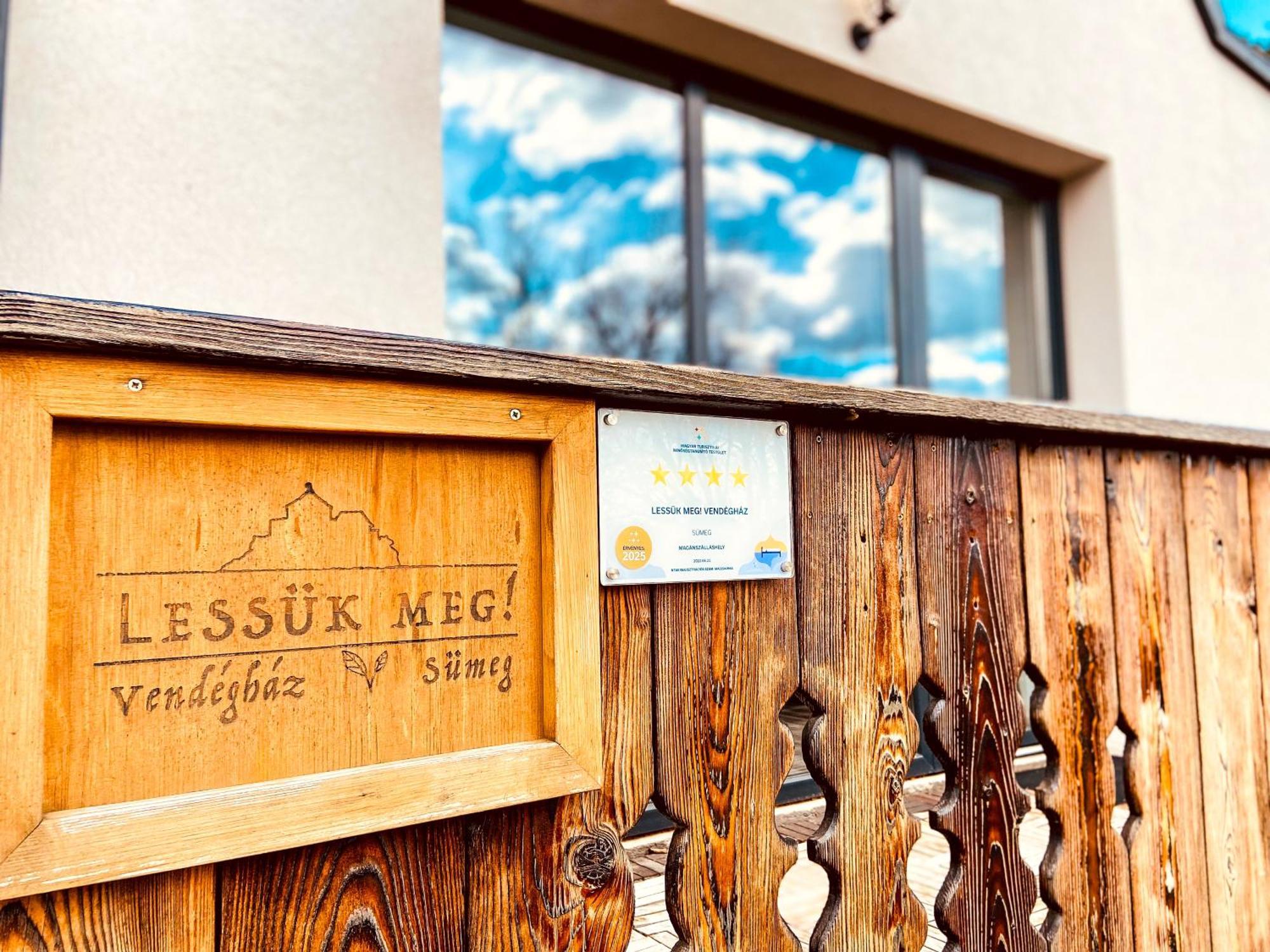 Villa Lessuek Meg! Vendeghaz - Suemeg Esterno foto